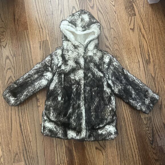 Zucchero Filato (3T) Faux Fur Coat - Picture 2 of 11